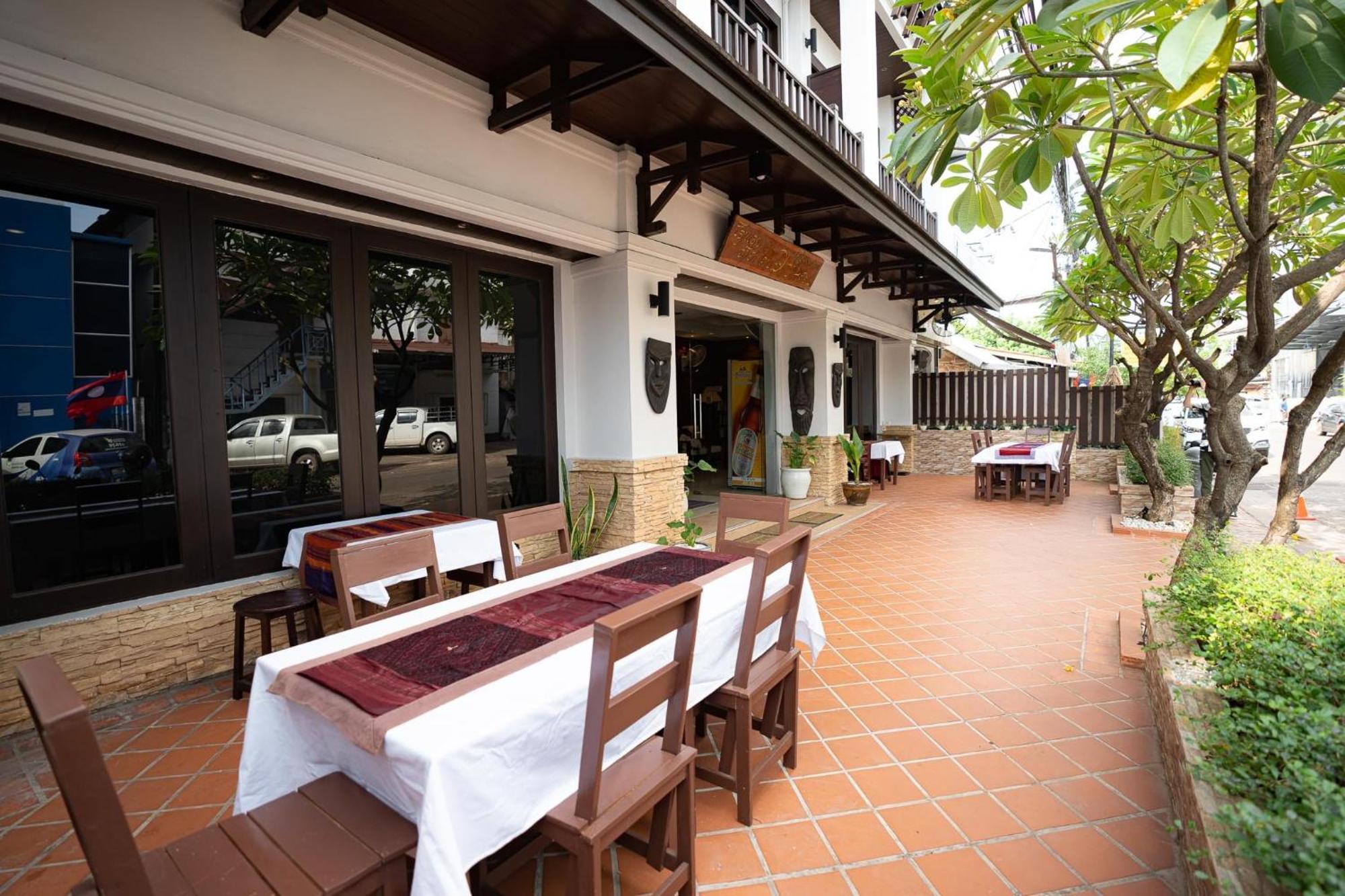 Vongkhamsene Boutique Hotel Ban Nongdouang Exterior photo